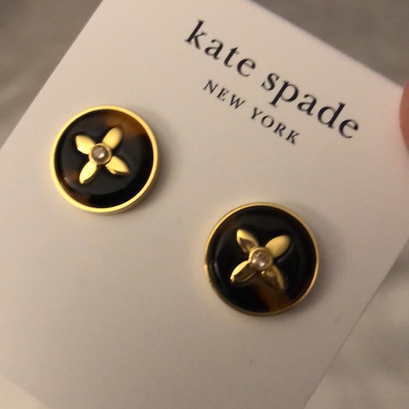Kate Spade Gold Tone & Faux Tortoise Breeze Along Round Stud Earrings NWT - Picture 4 of 12